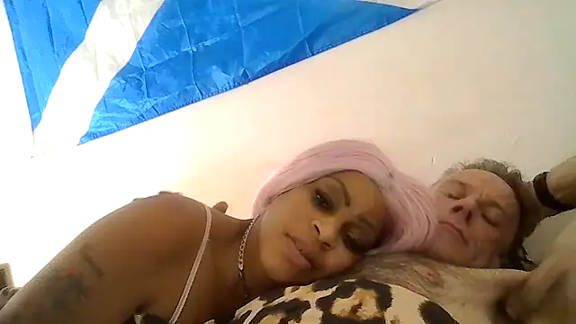 Snapshot of MissVegas chatting on August 6, 3:30 am MissVegas online show from August 6, 3:30 am