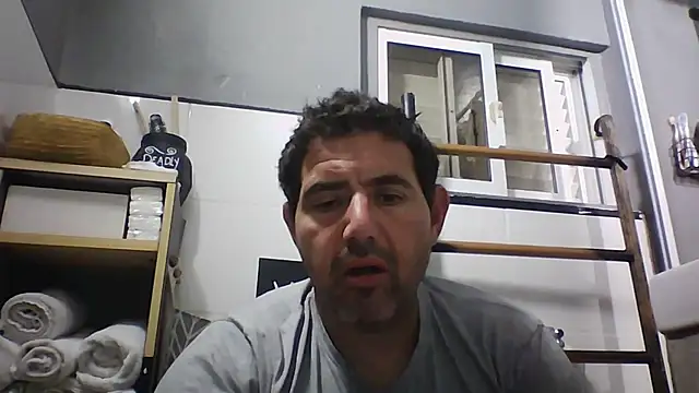 Snapshot of delicious_big_cock chatting on May 18, 10:26 pm delicious big cock online show from May 18, 10:26 pm