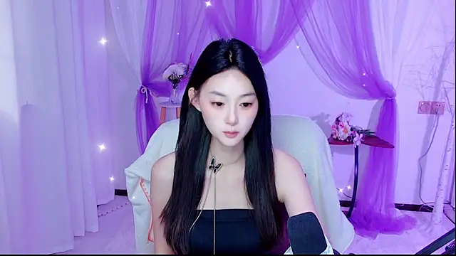 Snapshot of Tili_Lucky chatting on July 16, 1:11 am Tili Lucky online show from July 16, 1:11 am