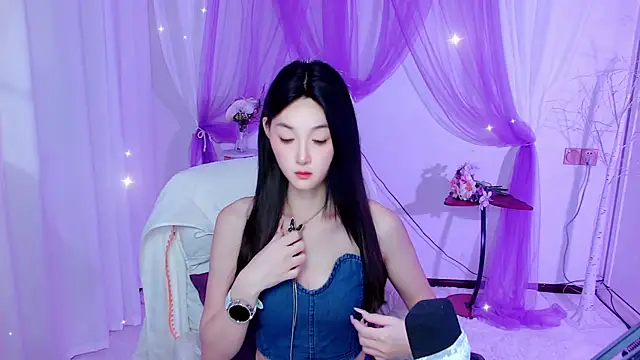 Snapshot of Tili_Lucky chatting on July 20, 12:36 am Tili Lucky online show from July 20, 12:36 am