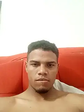 Snapshot of SantiHotxxxVergon chatting on June 1, 4:03 am SantiHotxxxVergon online show from June 1, 4:03 am