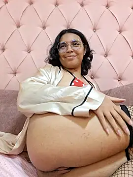 Snapshot of Emmaa_Lexx chatting on June 19, 2:05 am Emmaa Lexx online show from June 19, 2:05 am