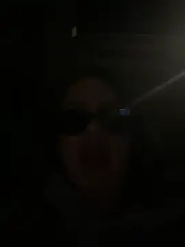 molotovmami online show from May 28, 11:46 pm