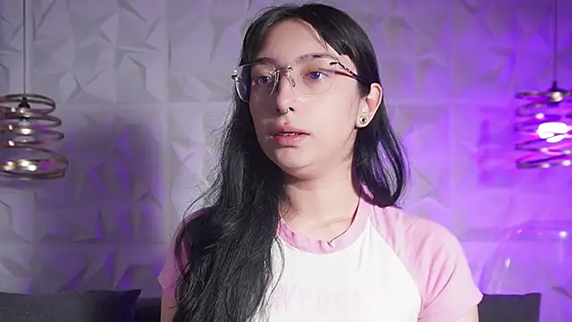 Snapshot of zara_bliss chatting on May 23, 11:03 am zara bliss online show from May 23, 11:03 am