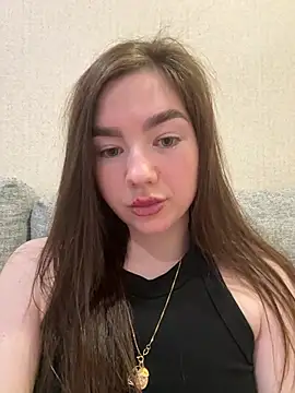 Snapshot of Kira711q chatting on May 26, 2:02 pm Kira711q online show from May 26, 2:02 pm