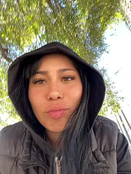 isaabella123 online show from May 14, 7:09 pm