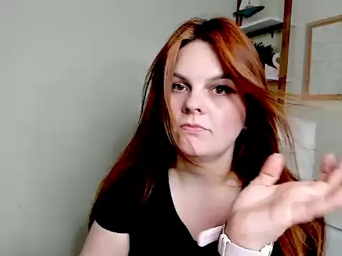 Snapshot of GingerKitten1 chatting on June 22, 12:35 pm GingerKitten1 online show from June 22, 12:35 pm