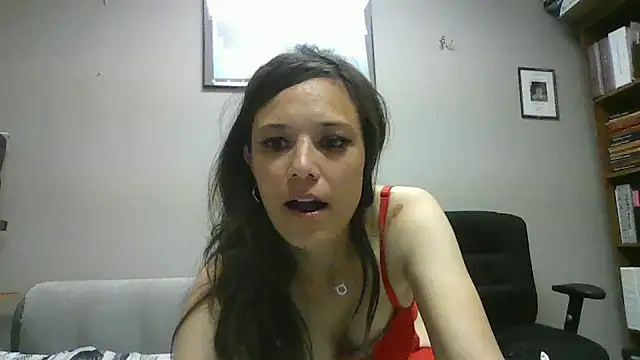 NaiomiXiang11 online show from May 14, 7:09 pm