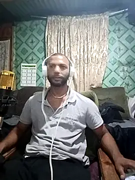Snapshot of Camodick chatting on February 1, 8:26 pm Camodick online show from February 1, 8:26 pm