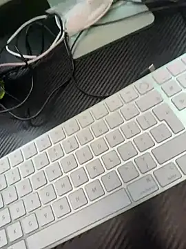 Snapshot of SophiePale chatting on February 3, 3:17 pm SophiePale online show from February 3, 3:17 pm