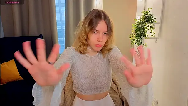 MilanaRayy online show from June 13, 5:05 am