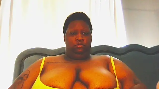 xxmoniquestarrxx online show from May 7, 1:27 pm