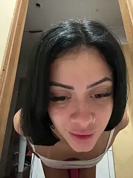 belababyy online show from May 15, 1:29 pm