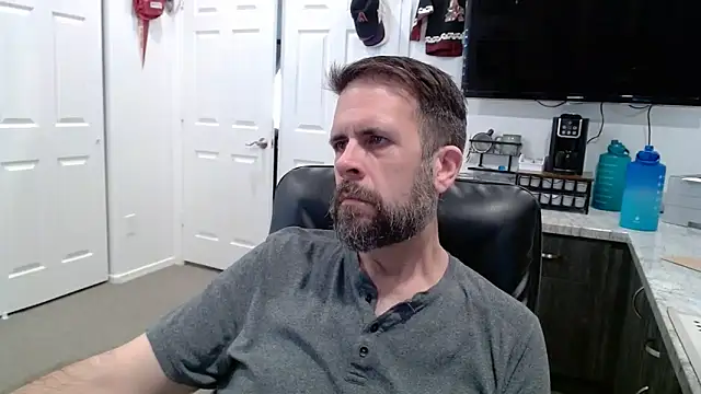 Lookyherre online show from May 8, 4:23 pm
