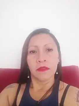 Snapshot of Vely_ chatting on May 15, 4:58 pm Vely online show from May 15, 4:58 pm