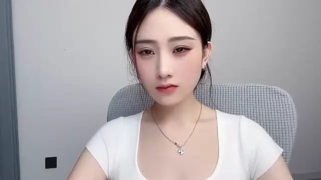  222Mia online show from June 21, 3:31 am