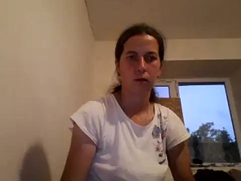 Snapshot of DanicaFey chatting on July 4, 6:14 pm DanicaFey online show from July 4, 6:14 pm