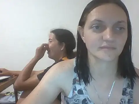Snapshot of Kimmy_Webb chatting on June 28, 6:14 pm Kimmy Webb online show from June 28, 6:14 pm