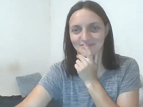 Snapshot of Kimmy_Webb chatting on July 2, 6:47 pm Kimmy Webb online show from July 2, 6:47 pm