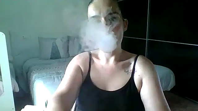 aurasensual69 online show from May 16, 3:33 pm
