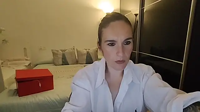 Snapshot of aurasensual69 chatting on June 15, 11:18 pm aurasensual69 online show from June 15, 11:18 pm