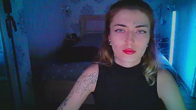 Snapshot of HarrisLola chatting on May 10, 2:44 pm HarrisLola online show from May 10, 2:44 pm