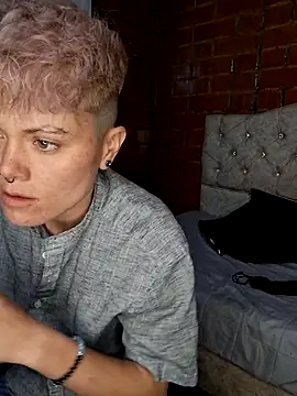 Megan-r online show from May 9, 2:06 am