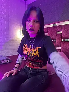 Snapshot of Levii_Tatoo chatting on May 12, 1:30 pm Levii Tatoo online show from May 12, 1:30 pm