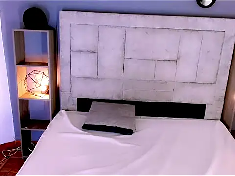 Snapshot of Hera_Persefone chatting on May 28, 12:30 am Hera Persefone online show from May 28, 12:30 am