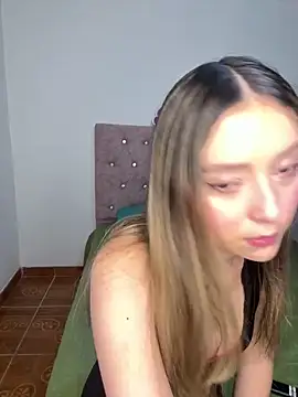 Sarisloves online show from May 23, 10:58 pm