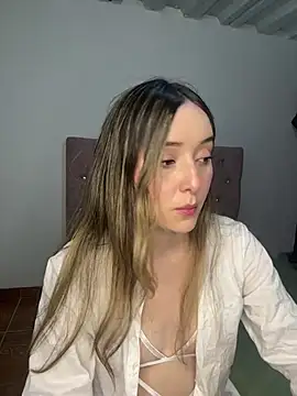 Sarisloves online show from May 26, 12:28 am