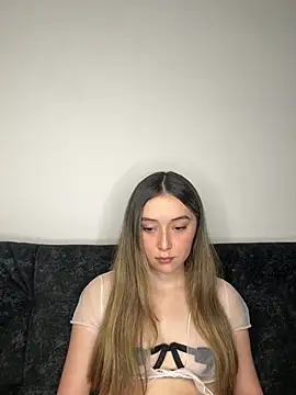 Sarisloves online show from July 21, 11:07 pm