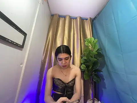 Snapshot of RoseAmarie chatting on July 30, 12:15 pm RoseAmarie online show from July 30, 12:15 pm