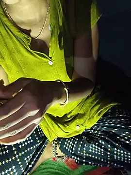 Snapshot of telugu_modal_divya1234 chatting on May 14, 3:19 pm telugu modal divya1234 online show from May 14, 3:19 pm