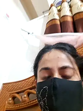 Snapshot of bristyislam chatting on May 9, 3:28 pm bristyislam online show from May 9, 3:28 pm