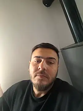 Snapshot of raffa2320 chatting on May 26, 1:18 pm raffa2320 online show from May 26, 1:18 pm