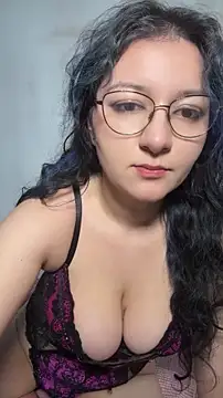 Lulu Lu online show from May 12, 7:44 pm