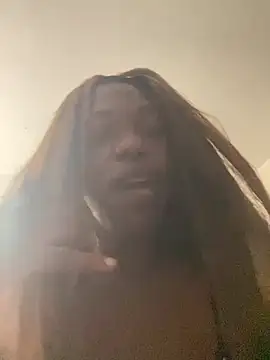 Snapshot of BlaqueBarbee chatting on July 5, 10:22 am BlaqueBarbee online show from July 5, 10:22 am