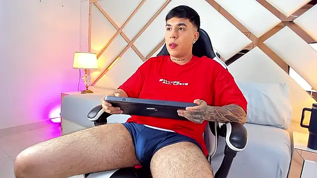 Maty valverde online show from June 2, 1:29 am