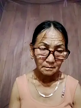 Snapshot of Magy-006 chatting on July 9, 8:24 pm Magy-006 online show from July 9, 8:24 pm
