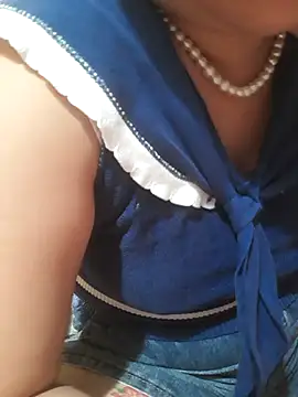 Snapshot of -Tara-a chatting on July 13, 1:36 pm -Tara-a online show from July 13, 1:36 pm