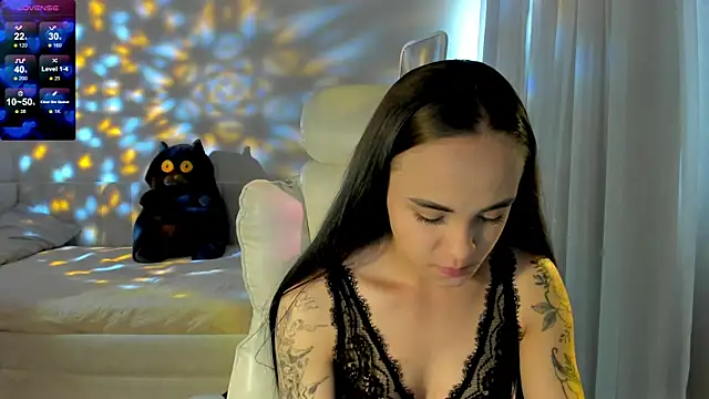 Black Dollarss online show from June 3, 2:36 am