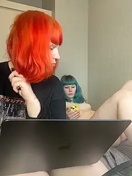 Snapshot of AlexaGudzz chatting on May 11, 9:37 am AlexaGudzz online show from May 11, 9:37 am