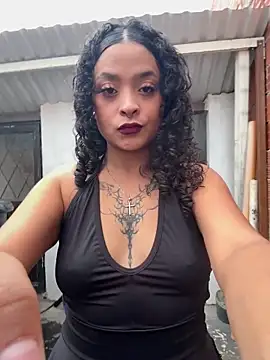 sweet-melany08 online show from May 12, 8:39 pm