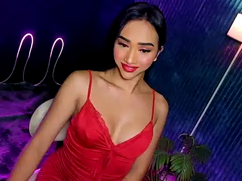 Snapshot of kylie_marie chatting on July 4, 5:30 pm kylie marie online show from July 4, 5:30 pm