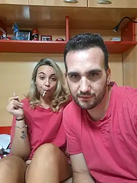 Snapshot of space_couple chatting on August 1, 12:10 am space couple online show from August 1, 12:10 am