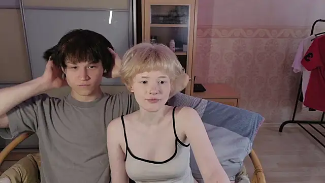 Misska kek online show from May 19, 6:53 am