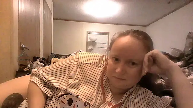 KittyKat40 online show from June 29, 9:26 am