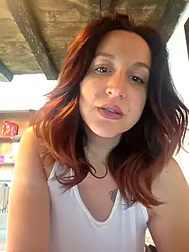 Nicolevellori online show from May 11, 7:36 am