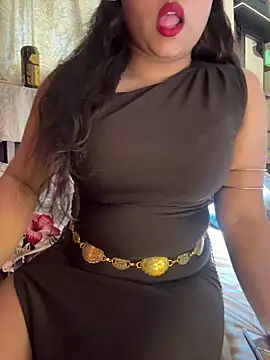 SlutrySiren online show from June 25, 9:25 am